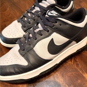 Nike Dunks low Georgetown men’s size 12